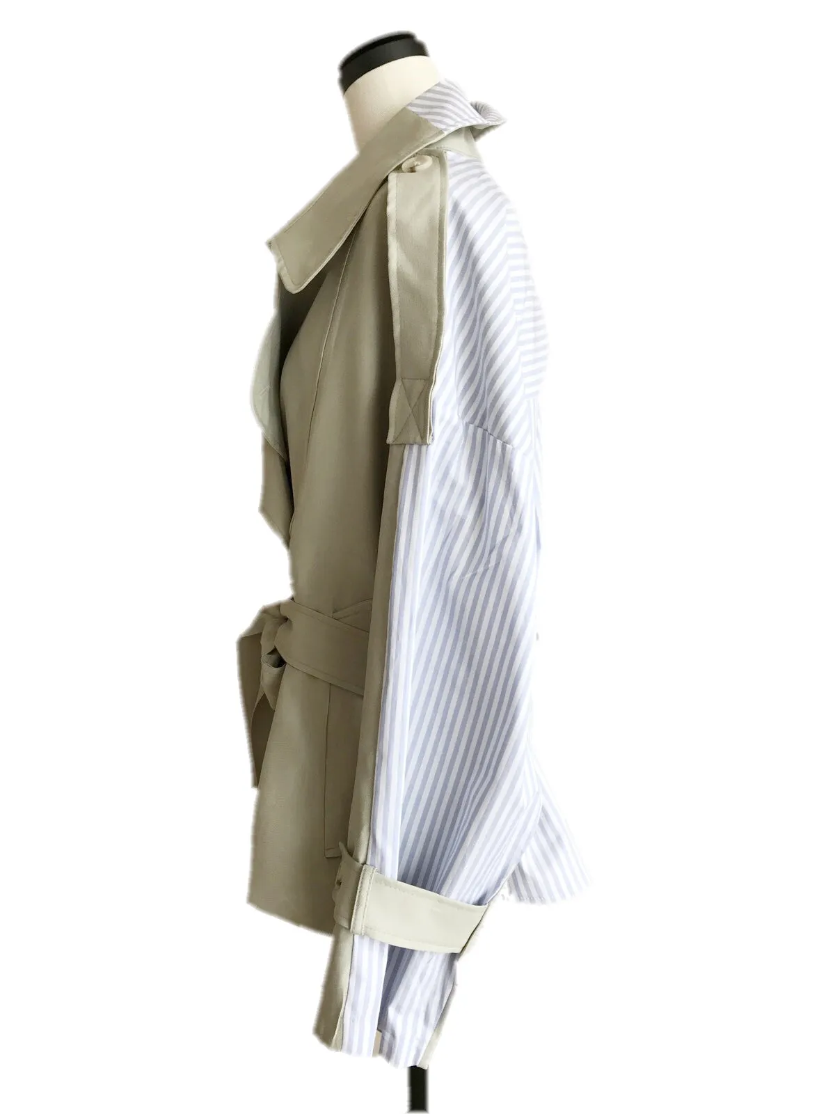 Docking short trench coat