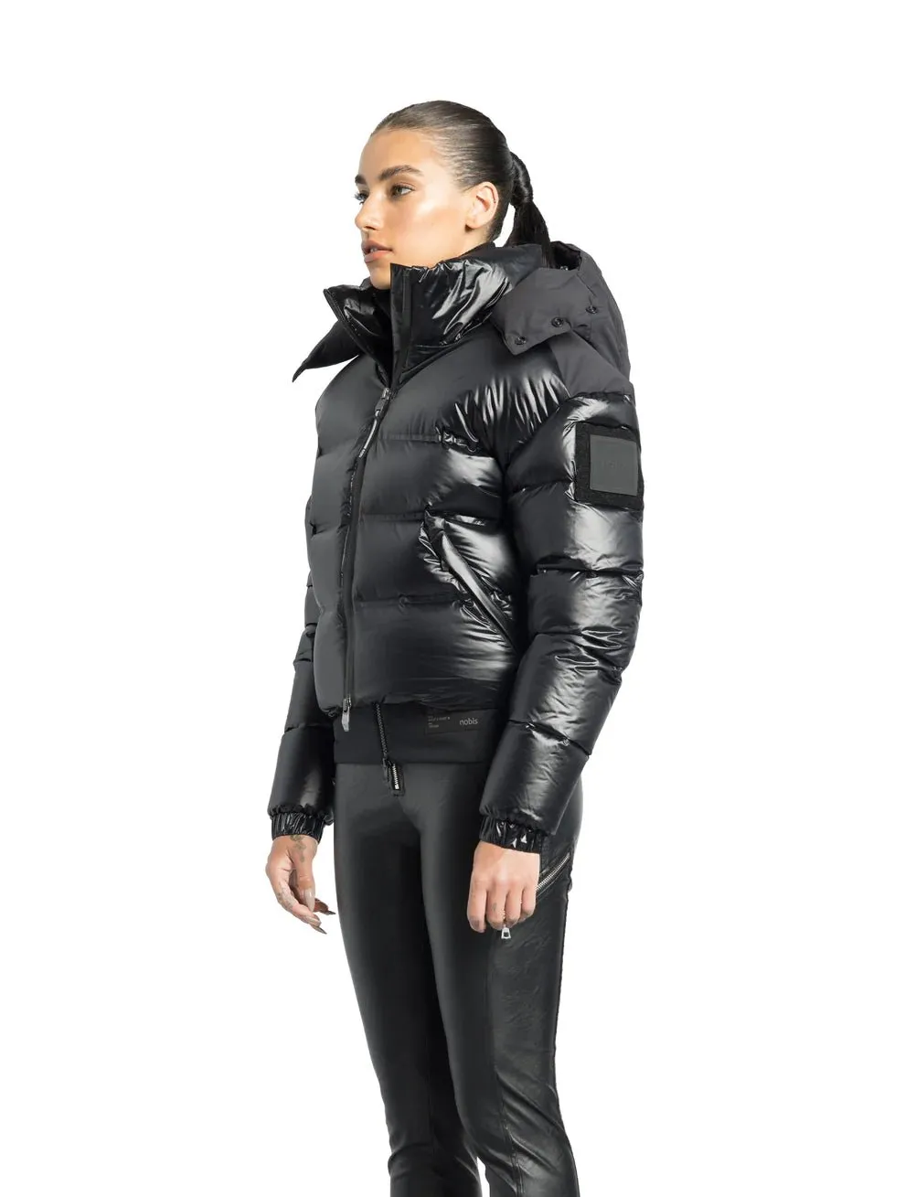 NOBIS TEMPUS - Women's Performance Short Puffer Jacket