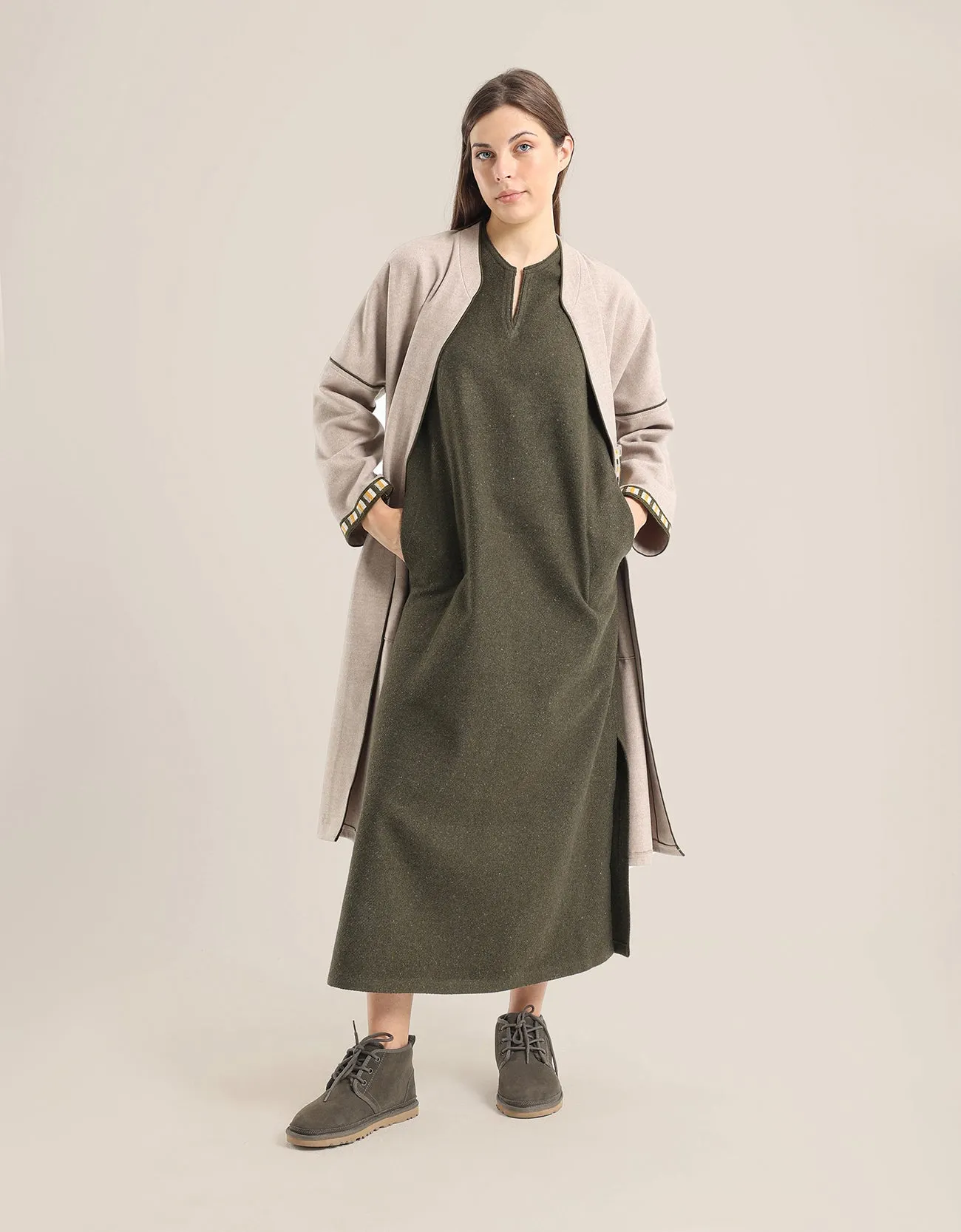 Short wool blend coat with side pockets