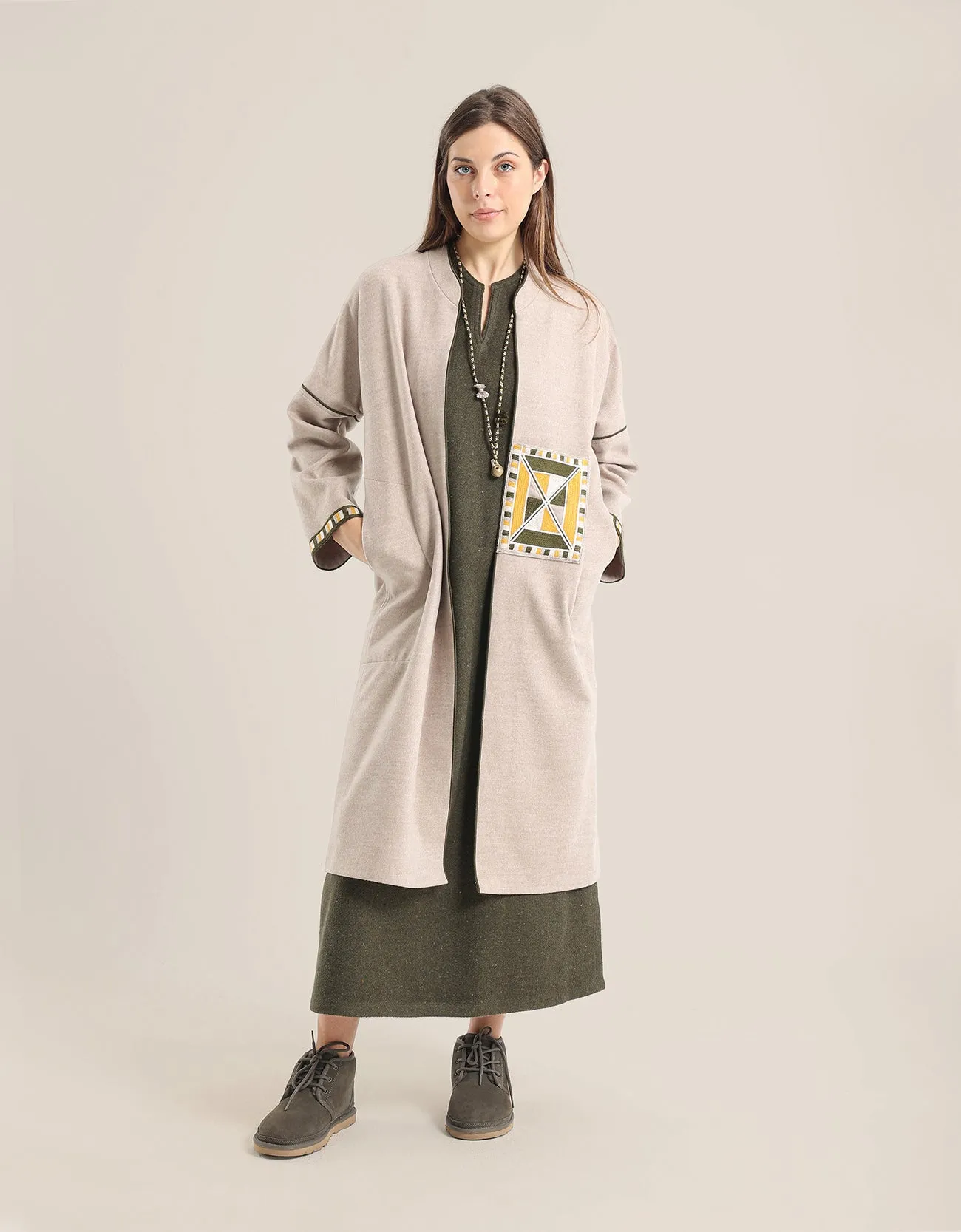 Short wool blend coat with side pockets